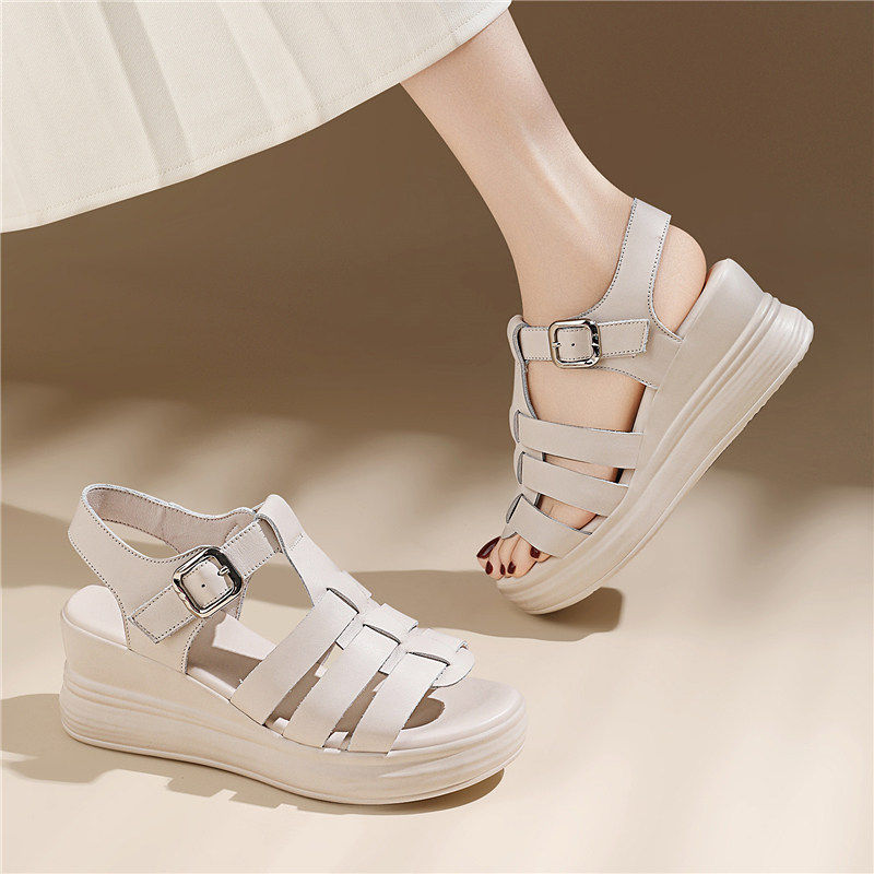 坡跟凉鞋女2026夏季新款百搭厚底真皮罗马高跟女士软底妈妈休闲鞋