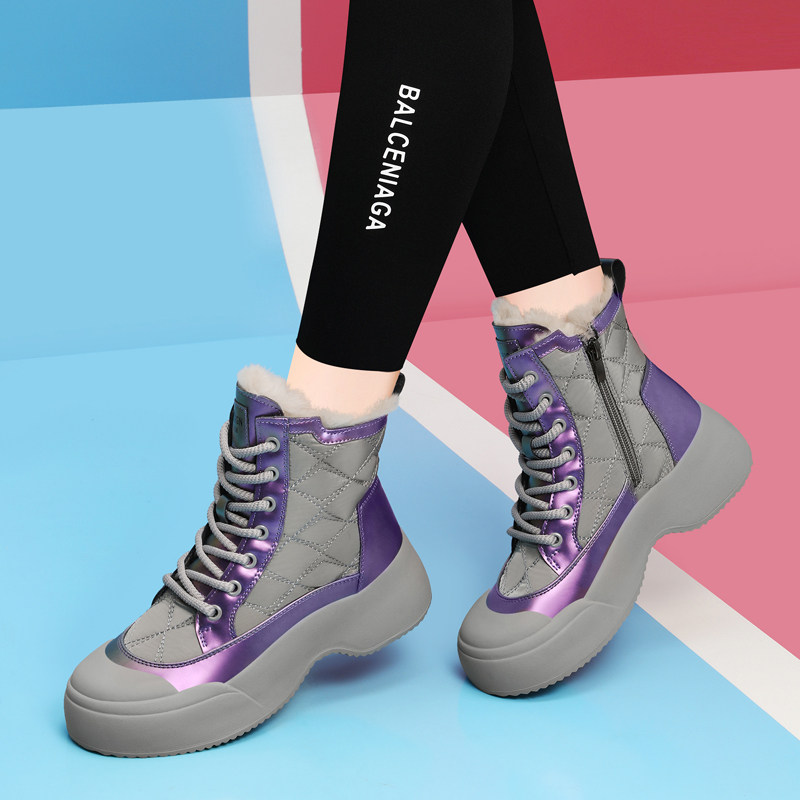 东北雪地靴女款2025新款冬季加绒厚底马丁靴防滑保暖棉鞋女巨好看