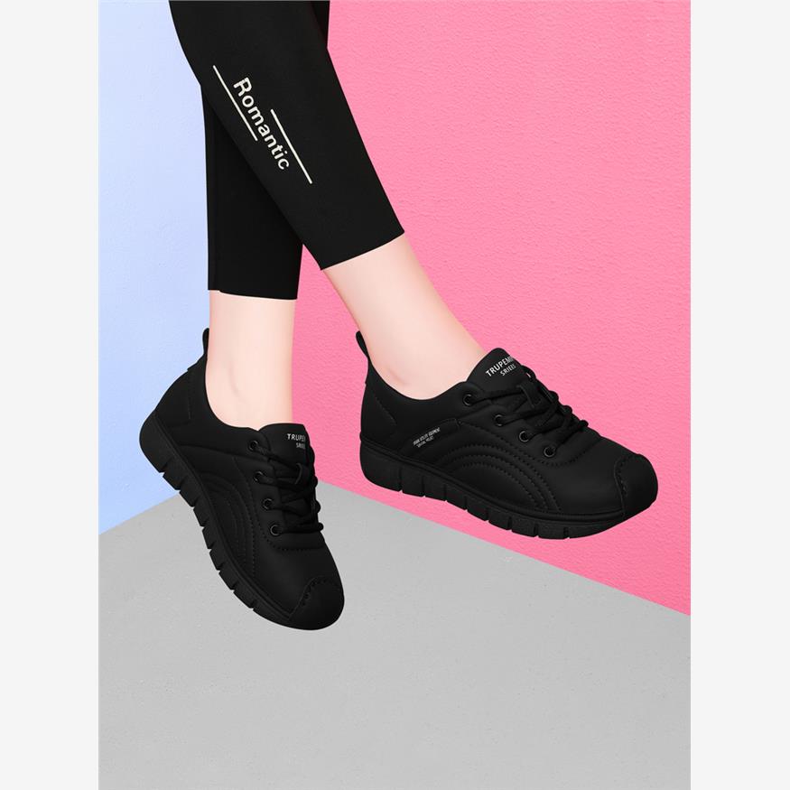 黑色休闲运动鞋女款2025