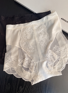 性感纯欲蕾丝微收腹提臀桑蚕丝裆透气轻薄包臀女士三角短裤大码潮