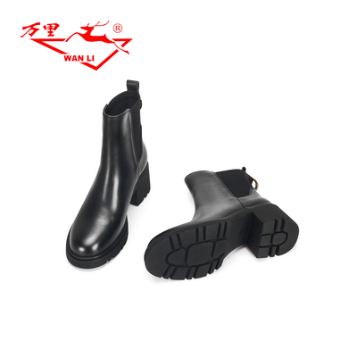 万里新款真皮短靴百搭圆头时装靴舒适粗跟套筒女靴BXT6113