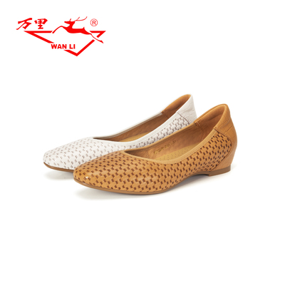 万里新款浅口休闲鞋舒适一脚蹬复古单鞋百搭低跟女鞋BTT2299