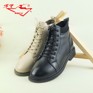 万里冬季新款马丁靴低跟舒适加绒短靴真皮百搭通勤女棉鞋SBT6841