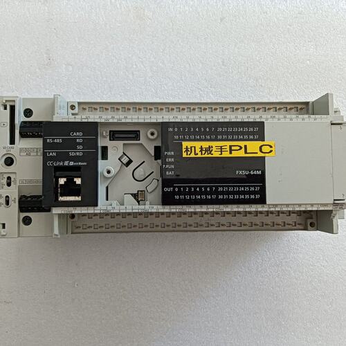 议价FX5U-64MT/ES拆机三菱PLC，缺配件，成色如图，质