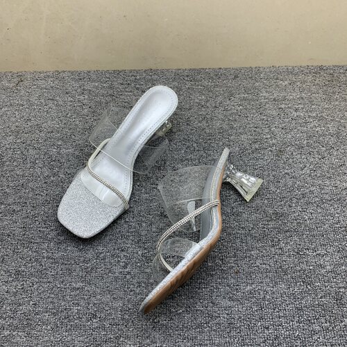 软底夏季水晶跟水钻中跟凉拖