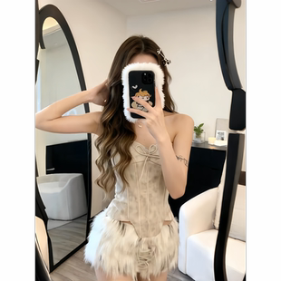 纯欲辣妹气质蝴蝶结鱼骨抹胸上衣毛茸茸短裤女2026春夏新款两件套