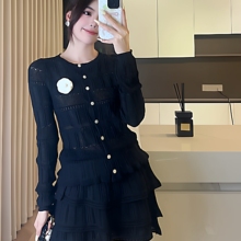 早秋新款高级感气质优雅针织开衫上衣女搭配显瘦俏皮蛋糕裙套装