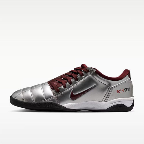 Nike耐克女款Total90足球鞋