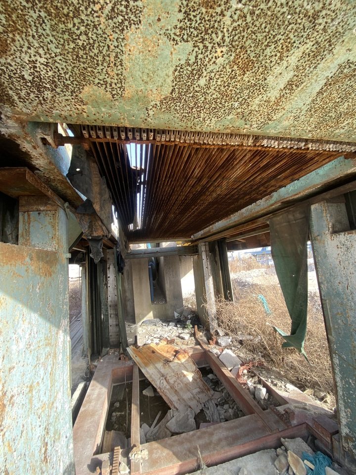 1月26日日照某公司所有的废旧有废旧锯石机等设备及材料一宗（约60吨）网络拍卖公告