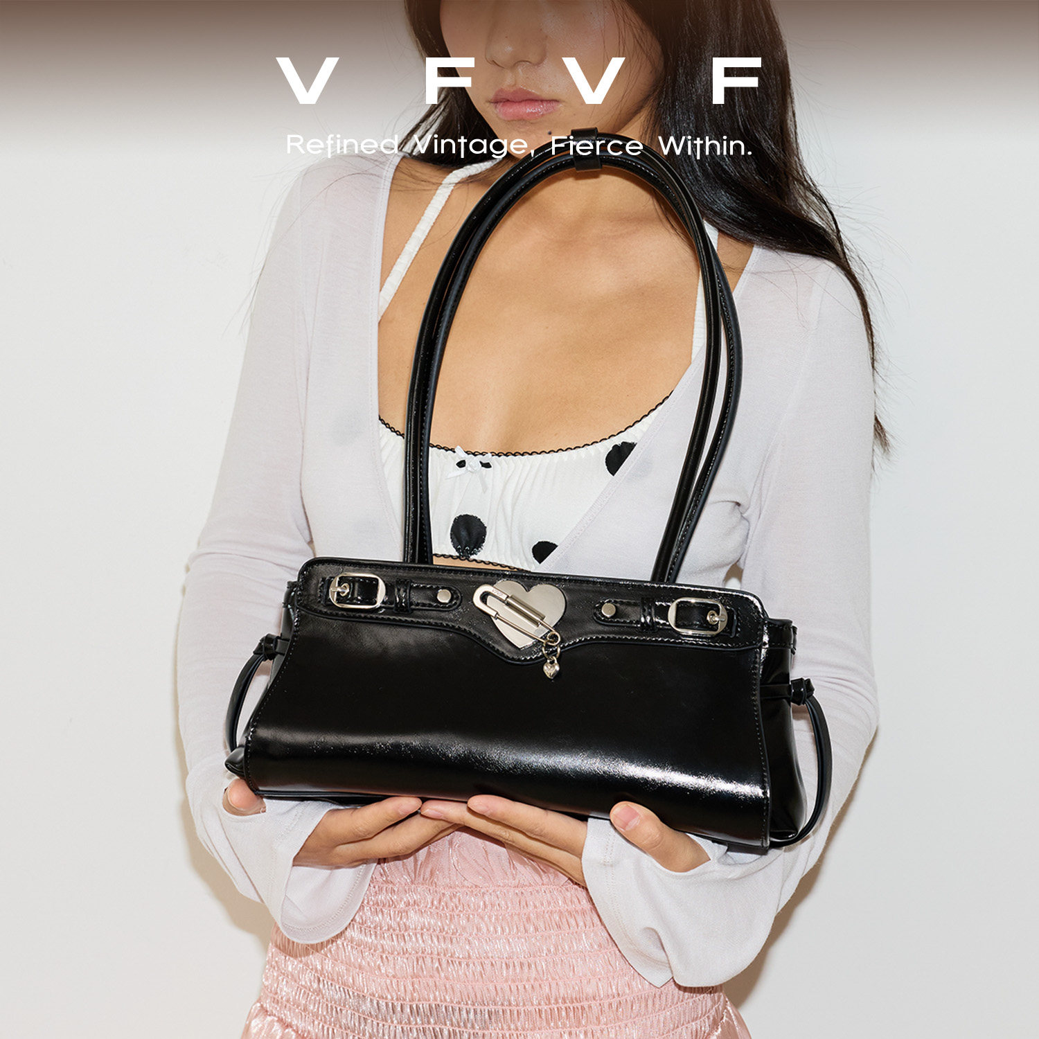 VFVF黑色单肩包腋下包小方包手提法棍包高级感通勤包新款女包包