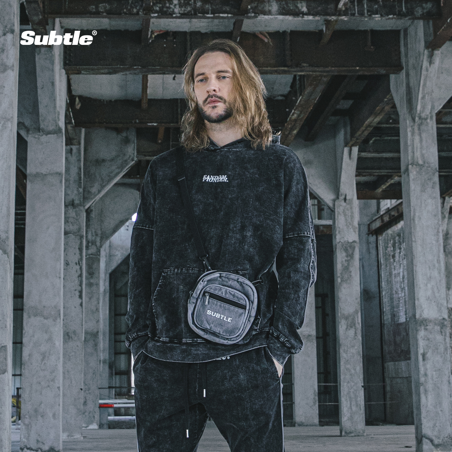 subtle休闲风迷你便携单肩包