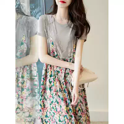2021 Light luxury summer like oil painting rendering T-shirt floral lace stitching fake two-piece hem side split dress