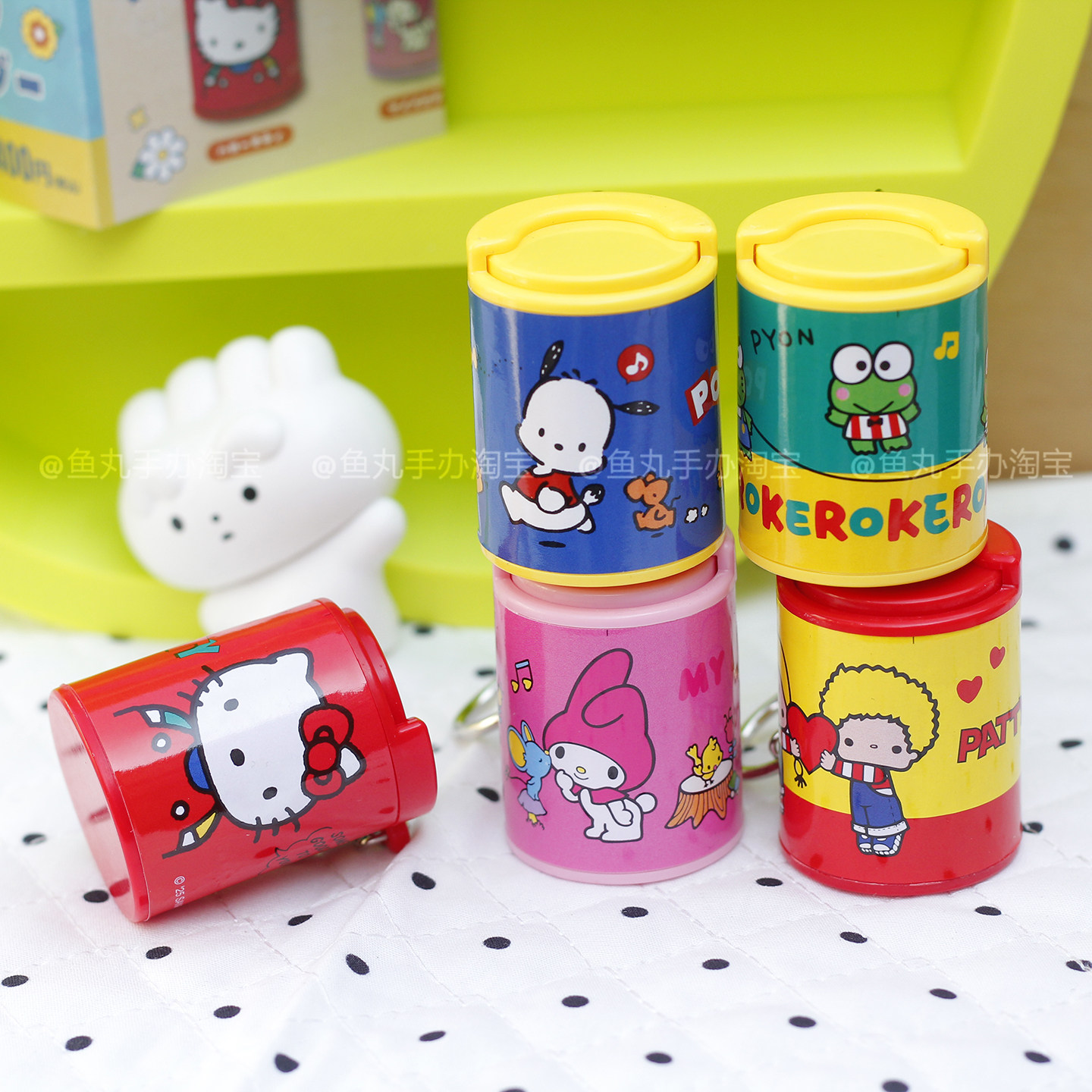 凯蒂猫美乐蒂硬币存钱罐挂件减压迷你储钱罐创意玩具吊饰书包挂件,模玩/动漫/周边/娃圈三坑/桌游,盒蛋/扭蛋/联名摆件,淘宝优惠券,粉丝福利购,淘宝优惠卷