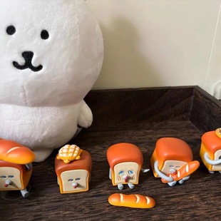 日单网红卡通面包小偷手办盲盒潮玩面包人公仔创意玩具摆件女礼物