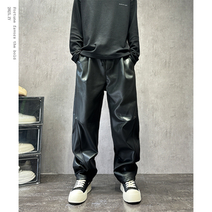 高级感潮牌立体裁剪PU机车皮裤男士冬季加绒加厚防风保暖休闲裤子