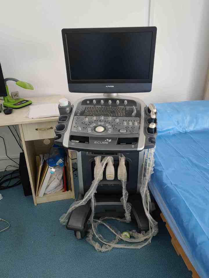 1月16日桂林医院医疗设施设备一批（共有131项）网络拍卖公告