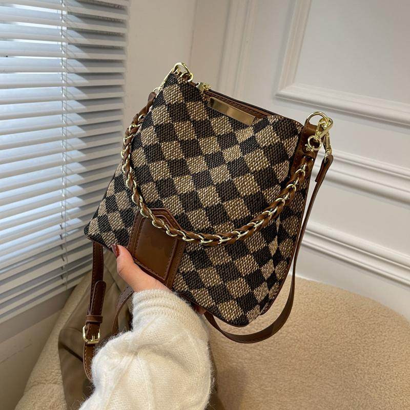 网红时尚包包女2025新款春季手提单肩包高级感洋气斜挎百搭水桶包,箱包皮具/热销女包/男包,水桶包,淘宝优惠券,粉丝福利购,淘宝优惠卷