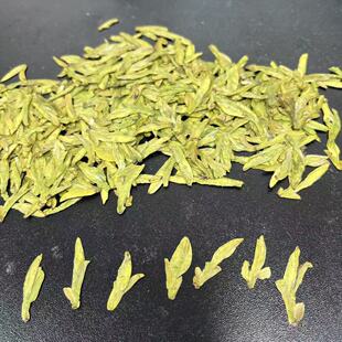 筱丁 2号 豆香甜香 2026年明前头采黄版嘉茗一号乌牛早大佛龙井茶