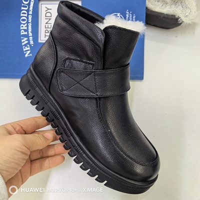 新款真皮面雪地靴羊毛靴软底软面低帮棉靴加绒冬一脚蹬妈妈