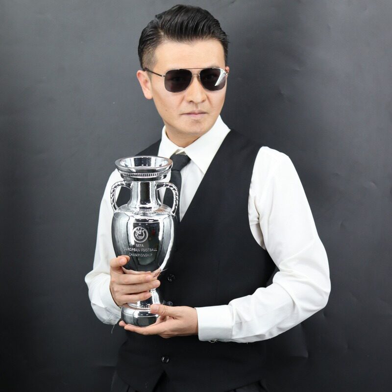 2026欧洲杯奖杯1:1模型足球迷用品装饰布置纪念品德劳内杯冠军杯