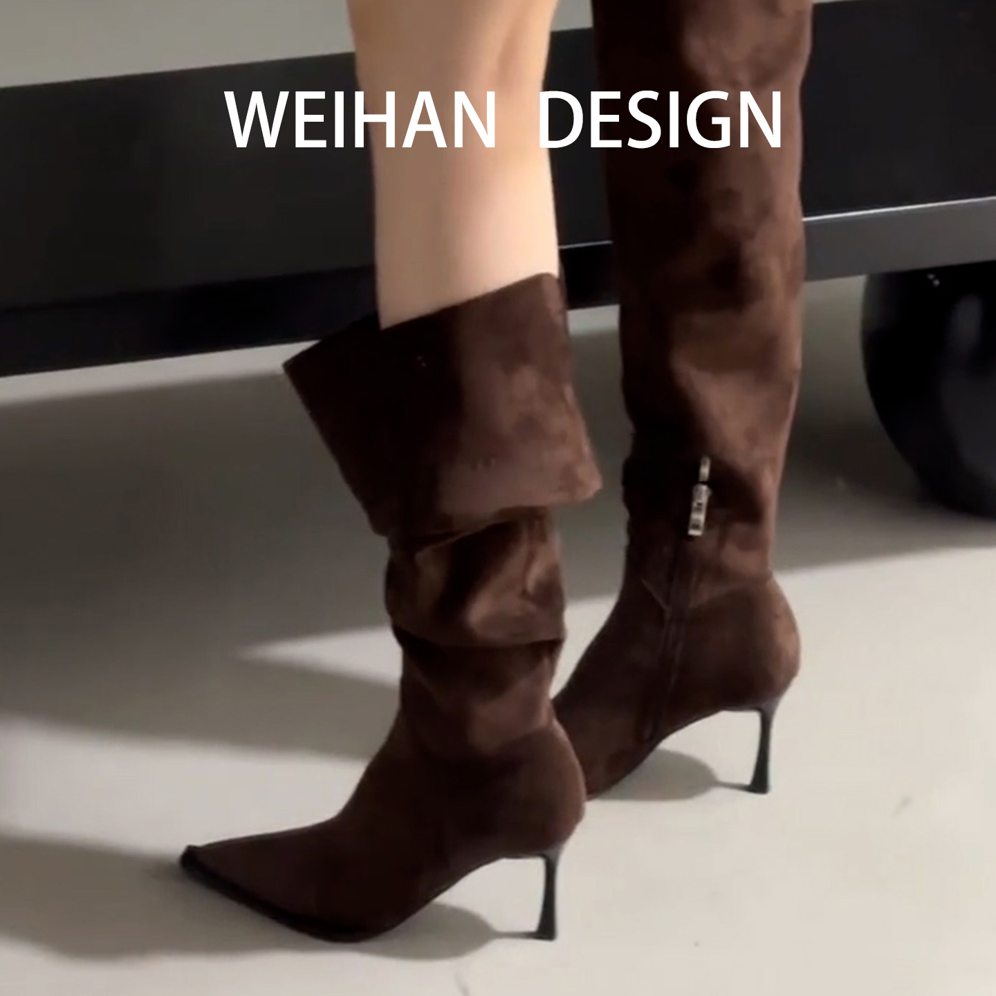 高跟褶皱堆堆靴绒面高长筒靴