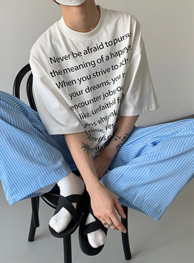 ADCE 日记的第一页 慵懒风满印字母t恤宽松休闲圆领短袖情侣上衣