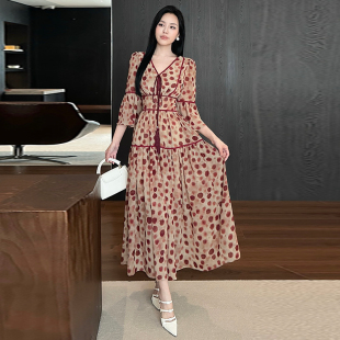 遮肚子气质大摆海边度假长连衣裙夏女2025新款 雪纺印花喇叭袖 修身