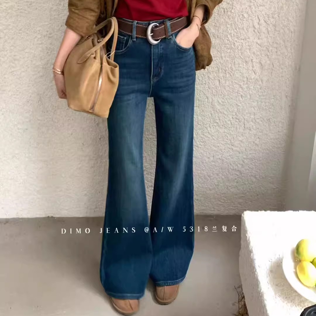 DIMO5318复古蓝色微喇牛仔裤女2025冬季高腰显瘦密密绒百搭喇叭裤