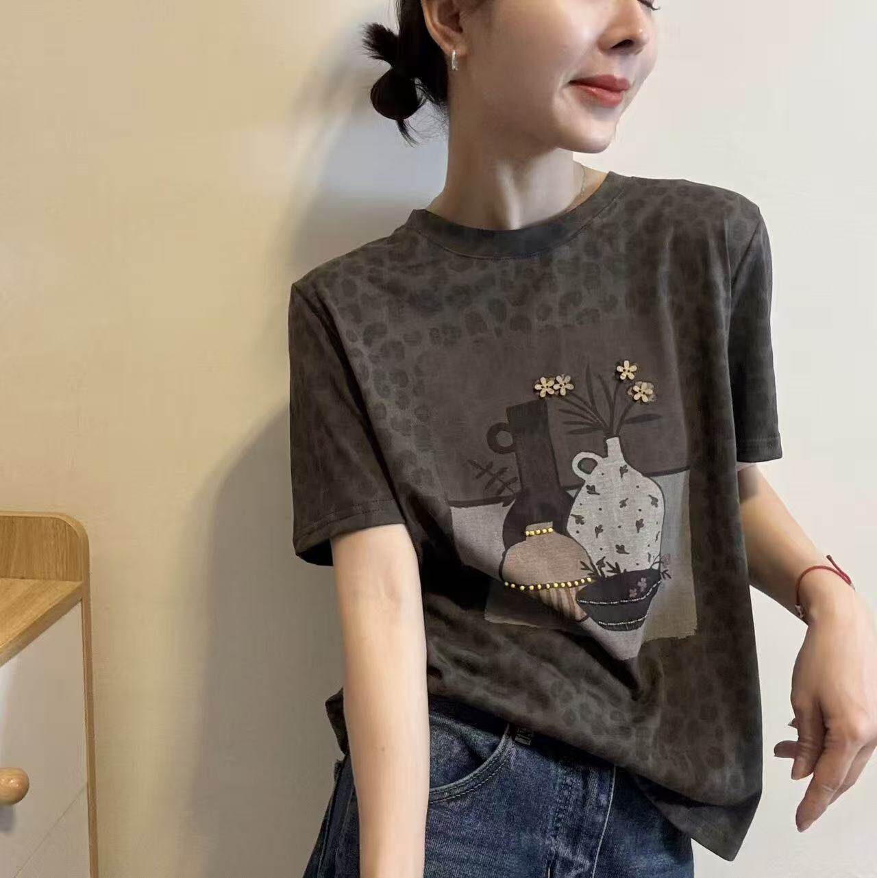 花瓶印花圆领短袖T恤女2026夏季新款韩版时尚洋气宽松减龄上衣潮