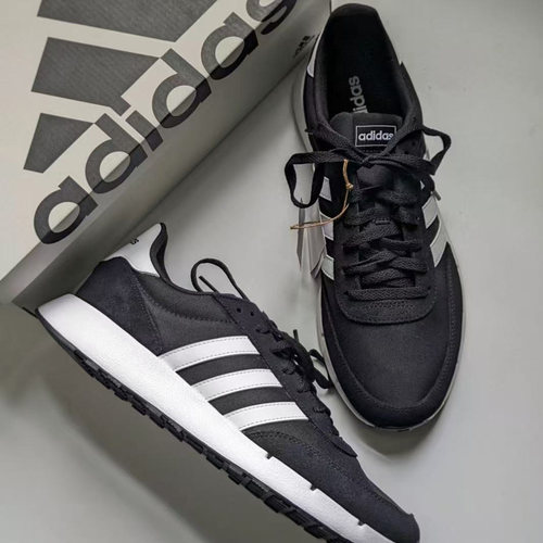 正品Adidas阿迪达斯男女款耐磨时尚缓震舒适休闲运动跑步鞋JS3021