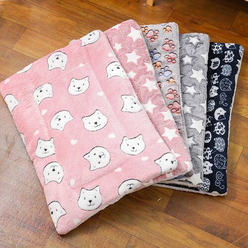 Thickened Comfortable Warm Small Cat Sleeping Cushion Skin-f
