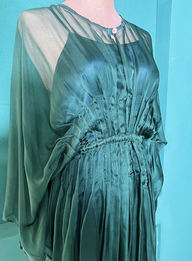 Orna Farho  法国制 贵气迷人松石绿真丝缎