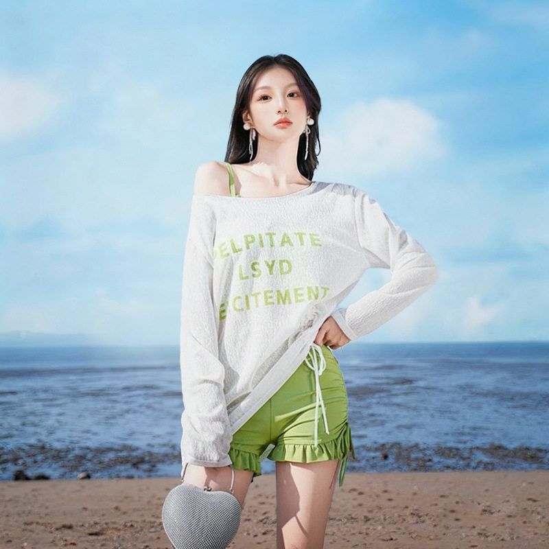 分体泳衣女2025新款网红风保守三件套泳装度假风长袖罩衫泳衣