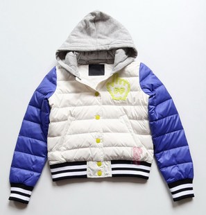 时尚大嘴喉  植绒+印花LOGO BOMBER+帽衫羽绒服 女T437