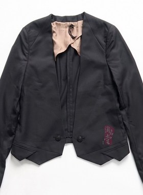 小众高端潮品init*al ZG2680 设计感 超有范 时尚无领西装 女V478