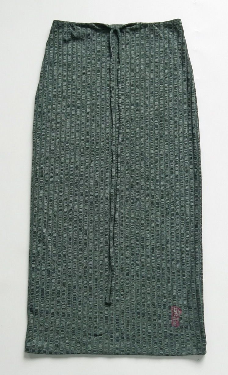 Reformation时尚挂脖连衣裙