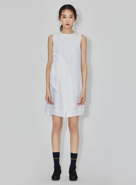 小众高端潮品init*al ZG2390 时尚流苏设计 清新气质连衣裙U228