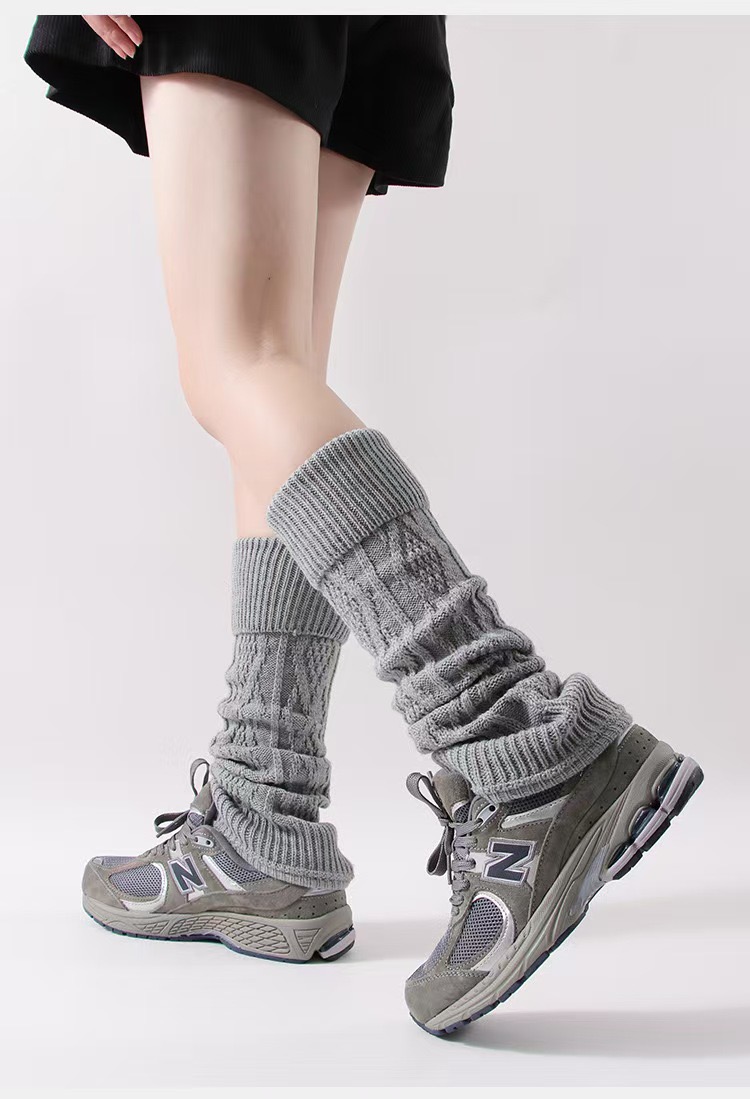 羊毛袜套女中筒秋冬季y2k辣妹风针织保暖腿套日系配雪地靴堆堆袜