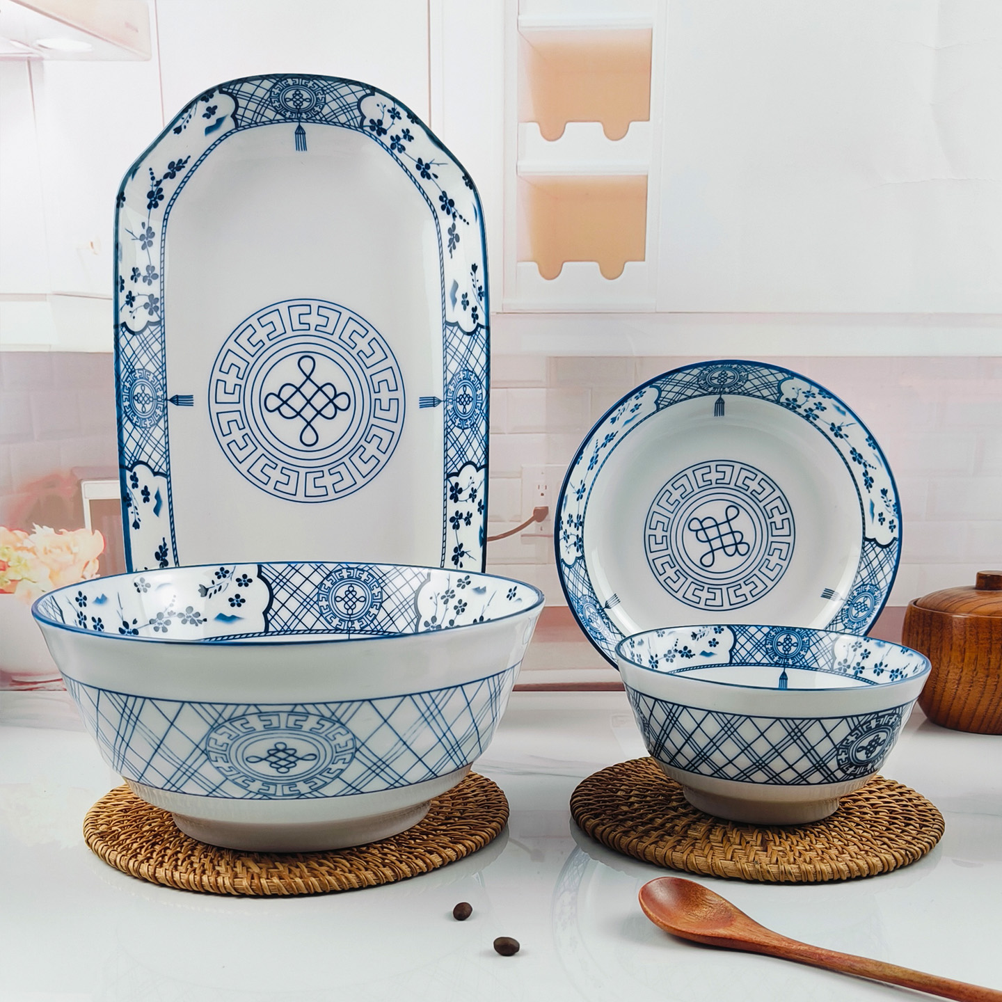 单个陶瓷碗盘碟吃面碗鱼盘