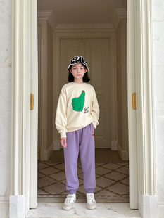 gugumini童装春季索罗娜精棉耐洗大童宽松版手势印花套头卫衣