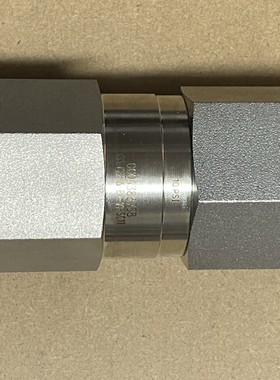 世伟洛克 SS-CHF16-10,检查阀门 1 英寸 FNPT,10 PSI