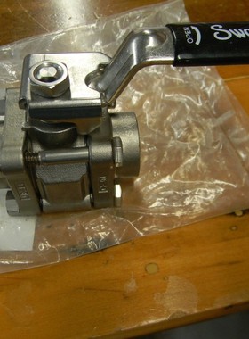 世伟洛克 SS-6TW8P 3 件球阀,1/2 英寸 管道插座焊缝