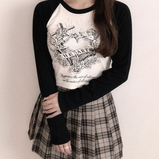 日系朋克风天使爱心黑白色拼色摇滚长袖 插肩T恤上衣