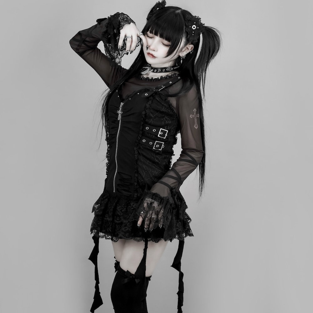堕落之梦哥特式复古蕾丝花边十字架吊坠吊带连衣裙+透明内搭套装