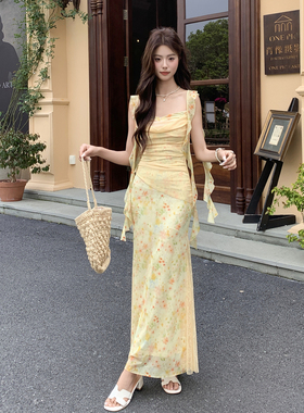 度假风网纱连衣裙女夏无袖修身显瘦中长裙黄色花色温柔风