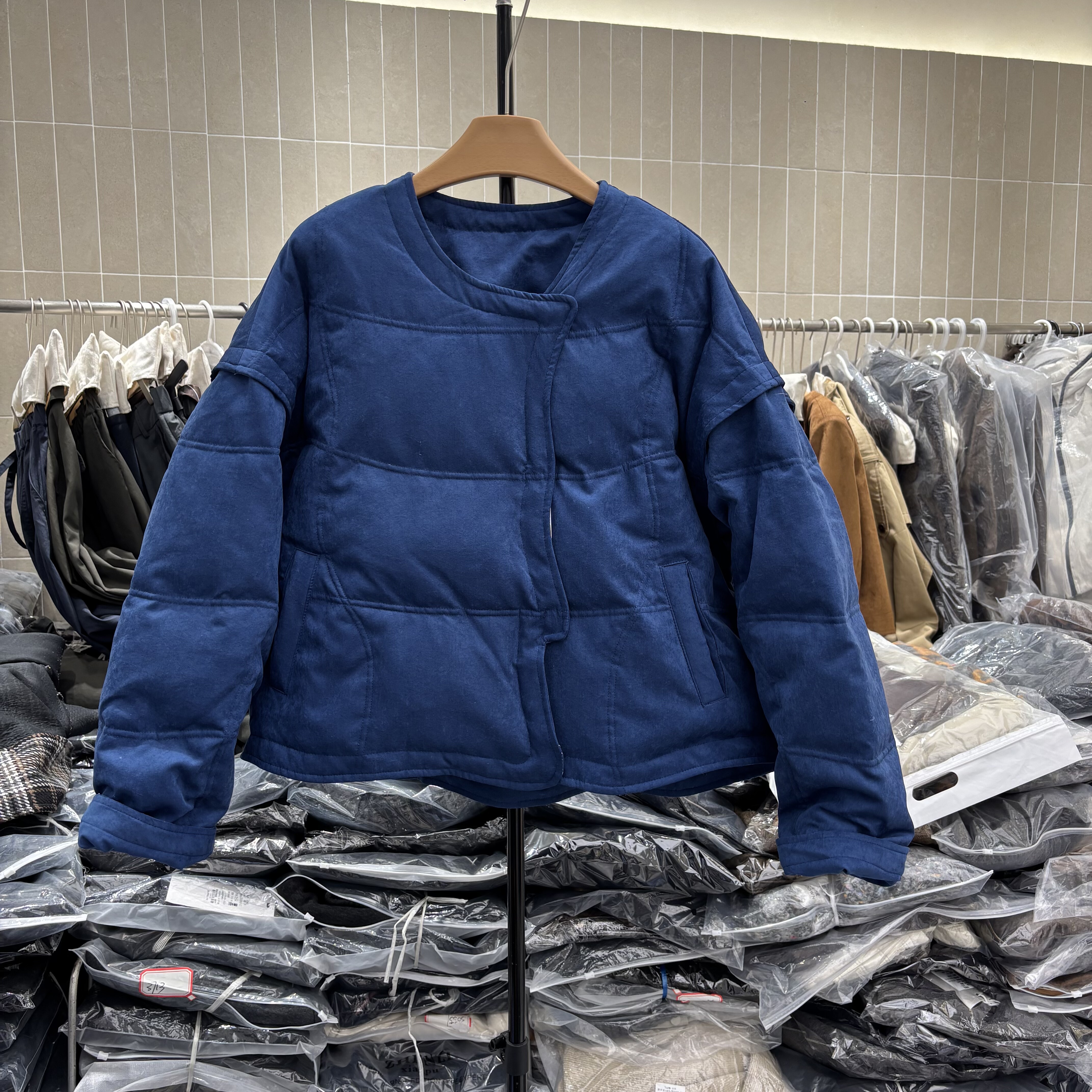 高级感设计感不规则羽绒服女2025冬季新款韩版宽松小个子面包服潮