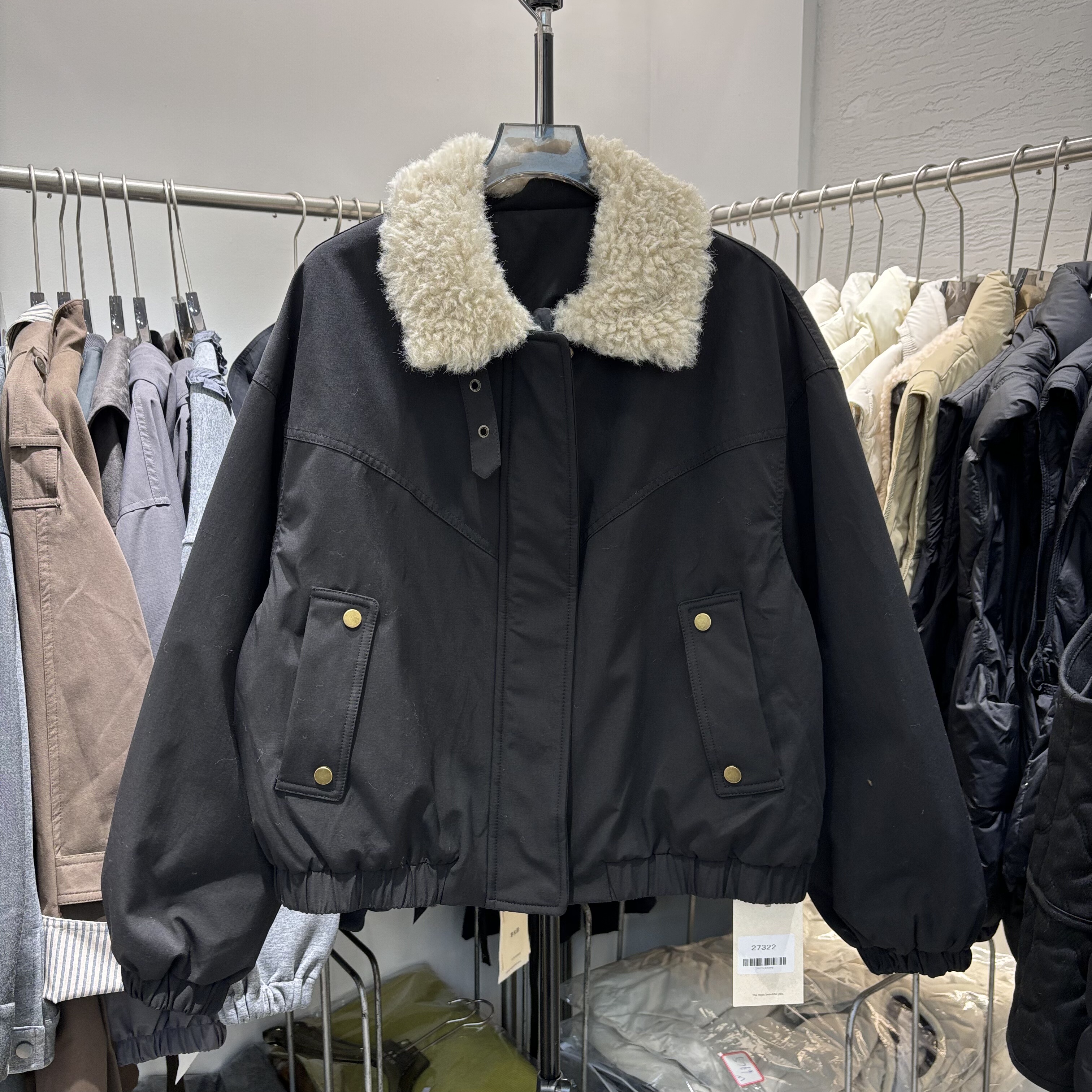 2025秋冬新款韩版宽松显瘦百搭90白鸭绒加厚保暖翻领羽绒服外套女