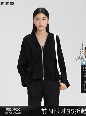 sdeer圣迪奥春秋装女装立领格纹压褶宽松短款外套S231Z2226