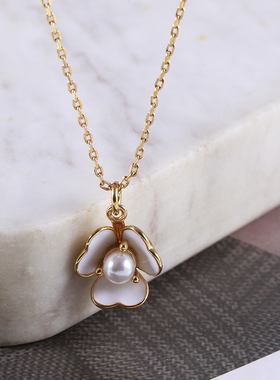 黄铜女生立体花朵项链