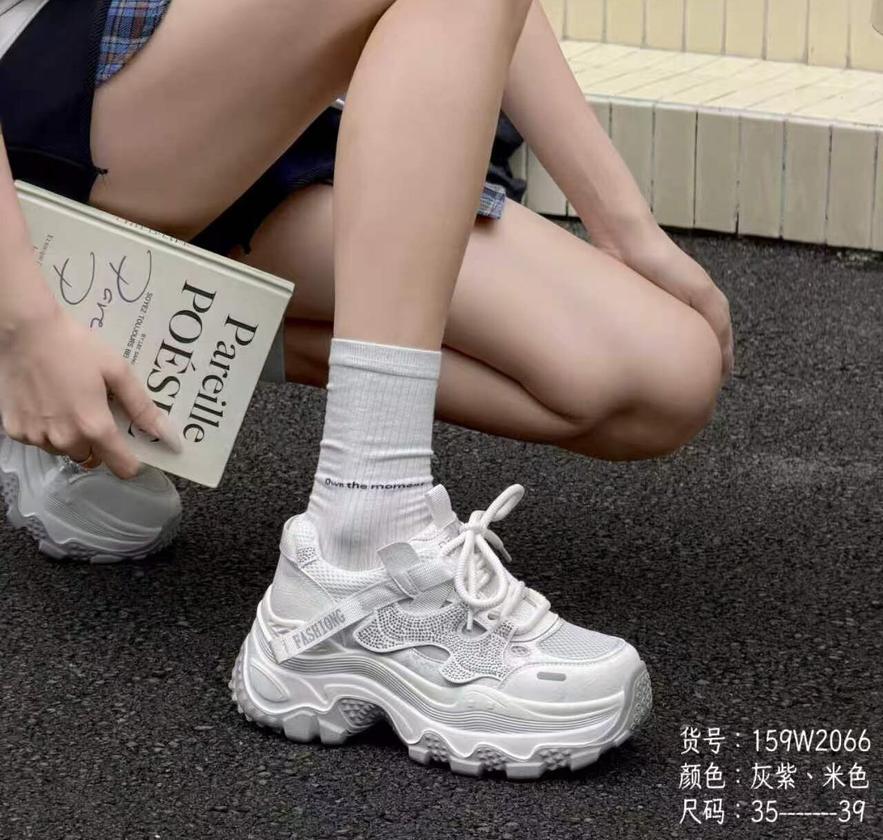 妙兹夏季时尚潮流舒适百搭厚底超轻系带水钻休闲运动鞋2066